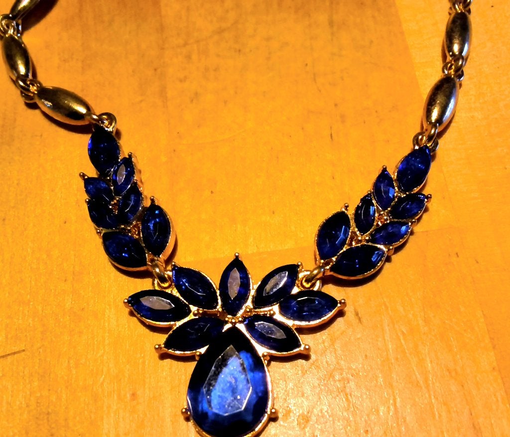 Ketting, Blauw, Nieuw, Ophalen of Verzenden, Steen of Mineraal