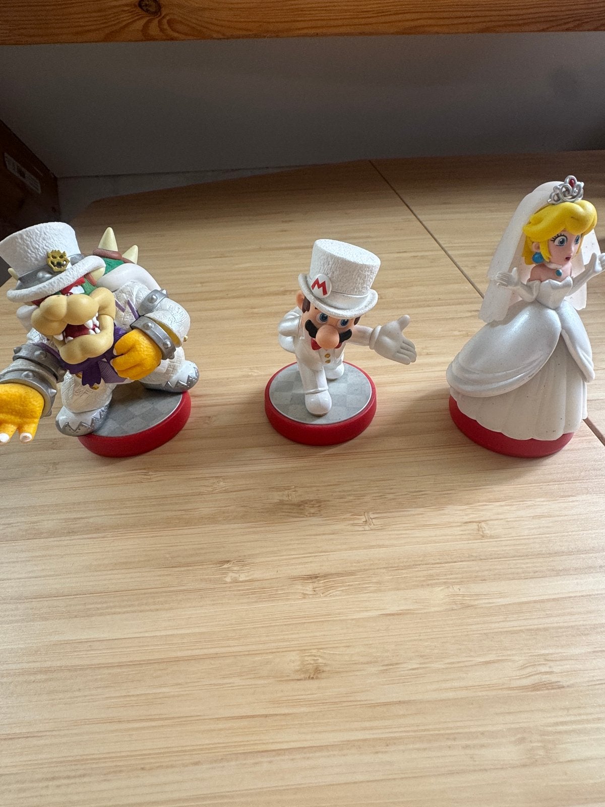 Super Mario Odyssey Wedding Amiibo Set (Mario, Peach, Bowser, Spelcomputers en Games, Avontuur en Actie, 1 speler, Ophalen of Verzenden
