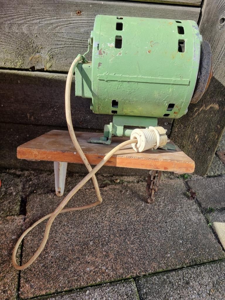 Slijpsteen, Ophalen, Gebruikt, Minder dan 700 watt, Werkbankslijpmachine
