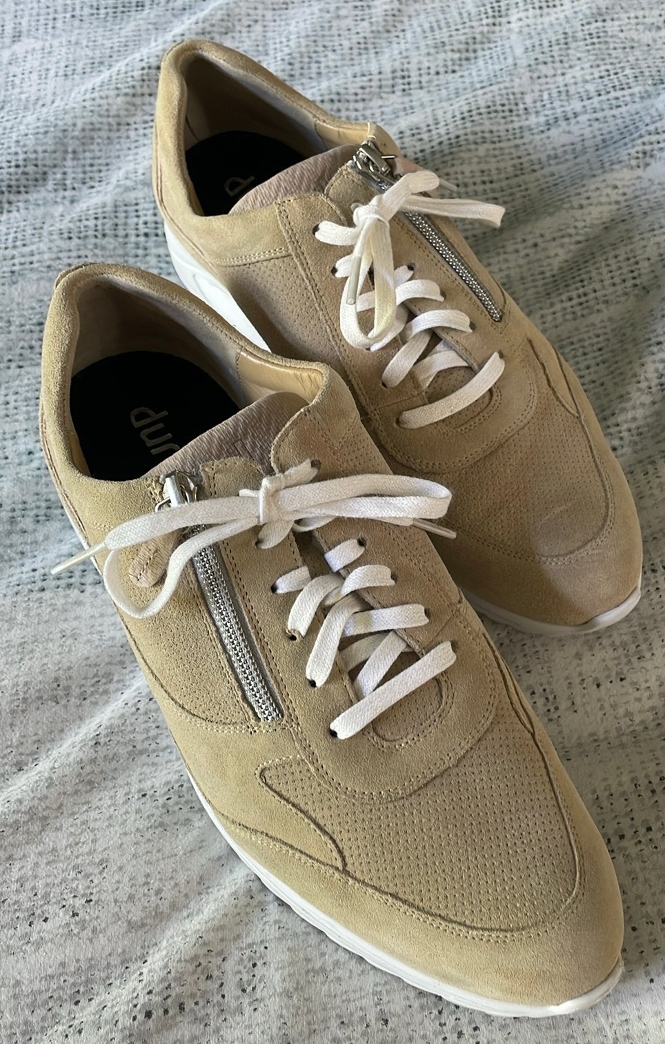 Durea verterschoenen 7 K, Schoenen met lage hakken, Beige, Ophalen of Verzenden, Zo goed als nieuw