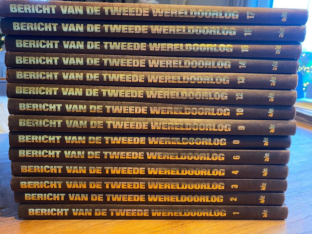 Boekenserie Bericht van de Tweede Wereldoorlog, Boeken, Oorlog en Militair, Ophalen of Verzenden, Tweede Wereldoorlog, Gelezen
