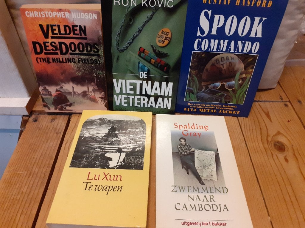 5 boeken Vietnam / Cambodja, Ophalen of Verzenden, 1945 tot heden, Gelezen, Overige onderwerpen