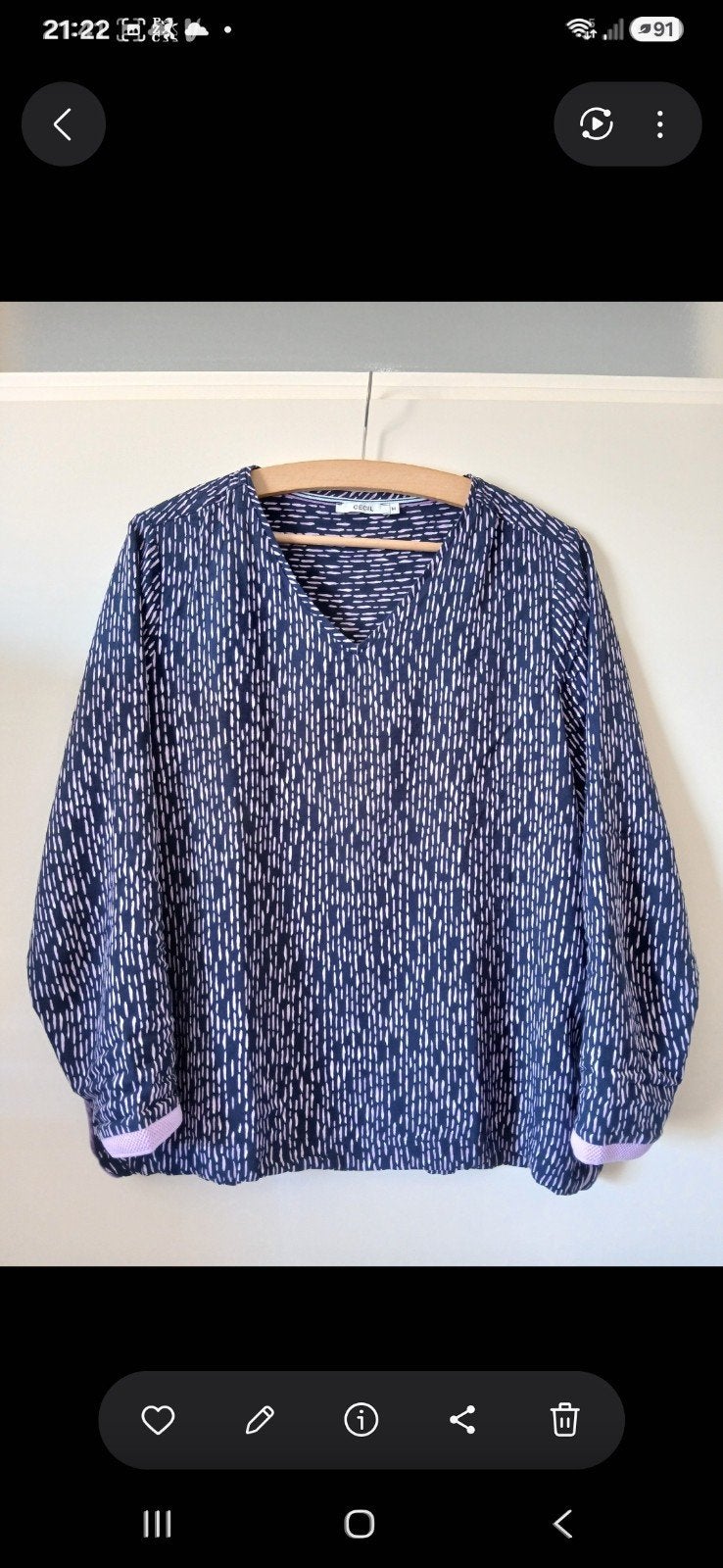 Blauw lila Shirt maat M, Kleding | Dames, Maat 38/40 (M), Blauw, Ophalen of Verzenden, Zo goed als nieuw