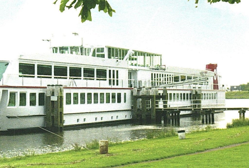 41927 Hotelschip Henry Dunant Rode Kruis 80+  Onbeschreven, Ophalen of Verzenden, 1980 tot heden, Ongelopen, Noord-Brabant