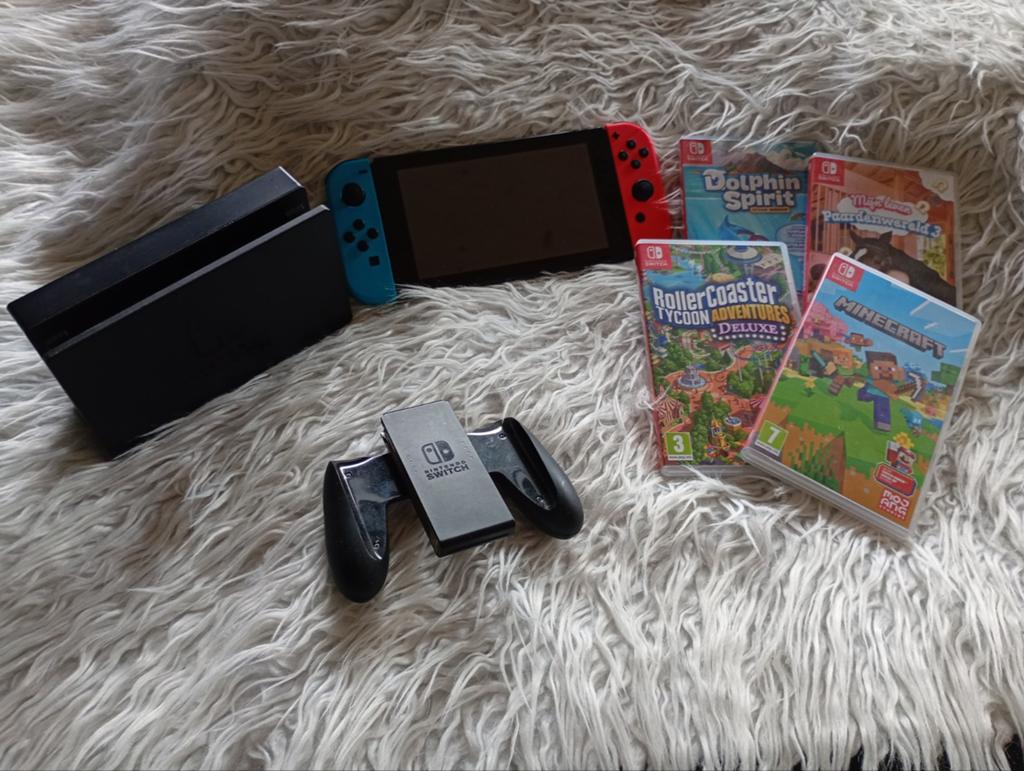 Nintendo Switch ( met 4 spellen! ) ( ZO GOED ALS NIEUW! ), Ophalen of Verzenden, Zo goed als nieuw, Switch Original
