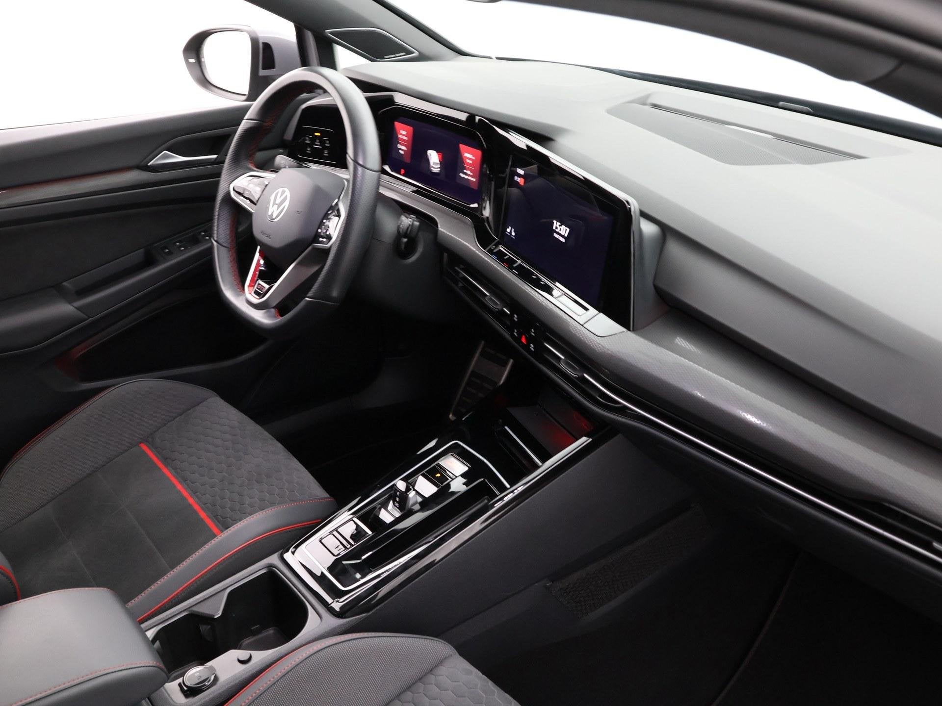 Volkswagen Golf 2.0 TSI 300pk DSG GTI Clubsport · Akrapovic, Gebruikt, Euro 6, 4 cilinders, 1984 cc