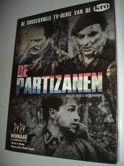 De Partizanen- Huub Stapel- Complete serie- KRO- 3-DVD-NIEUW, Verzenden, Alle leeftijden, Boxset, Drama