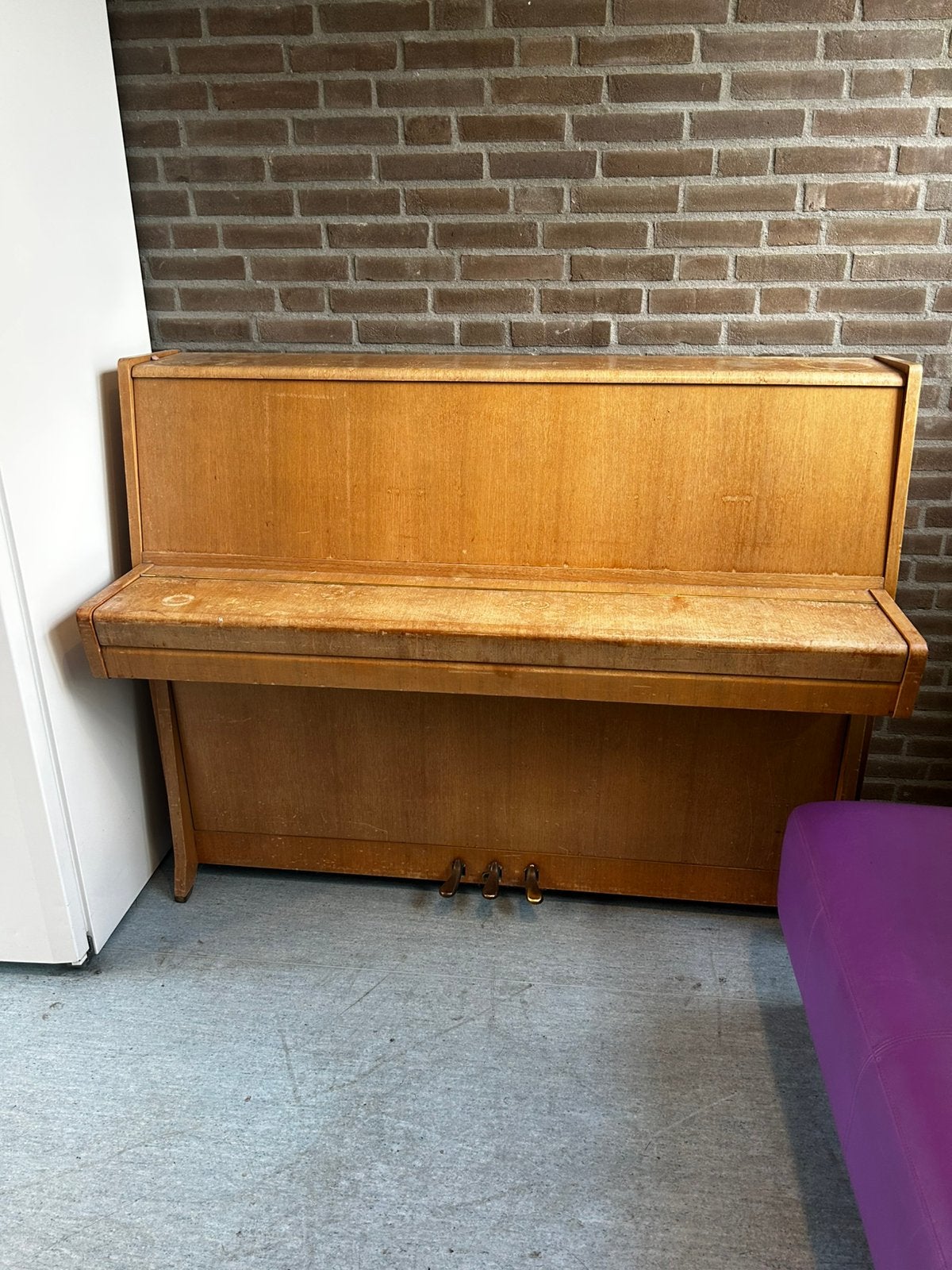 Piano, Muziek en Instrumenten, Piano's, Ophalen, Gebruikt, Bruin