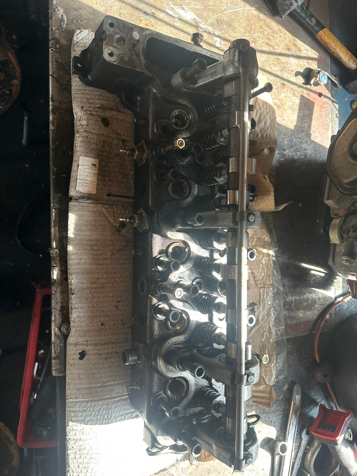 Cilinderkop om617 300sd 300 turbo, Ophalen, Nieuw