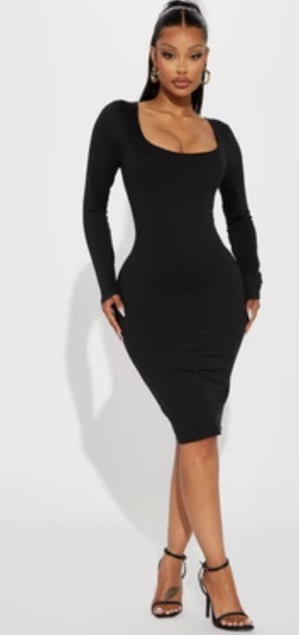Fashion Nova Hadley Double Lined Midi Jurk Zwart Maat S, Zwart, Nieuw, Ophalen of Verzenden, Fashion Nova