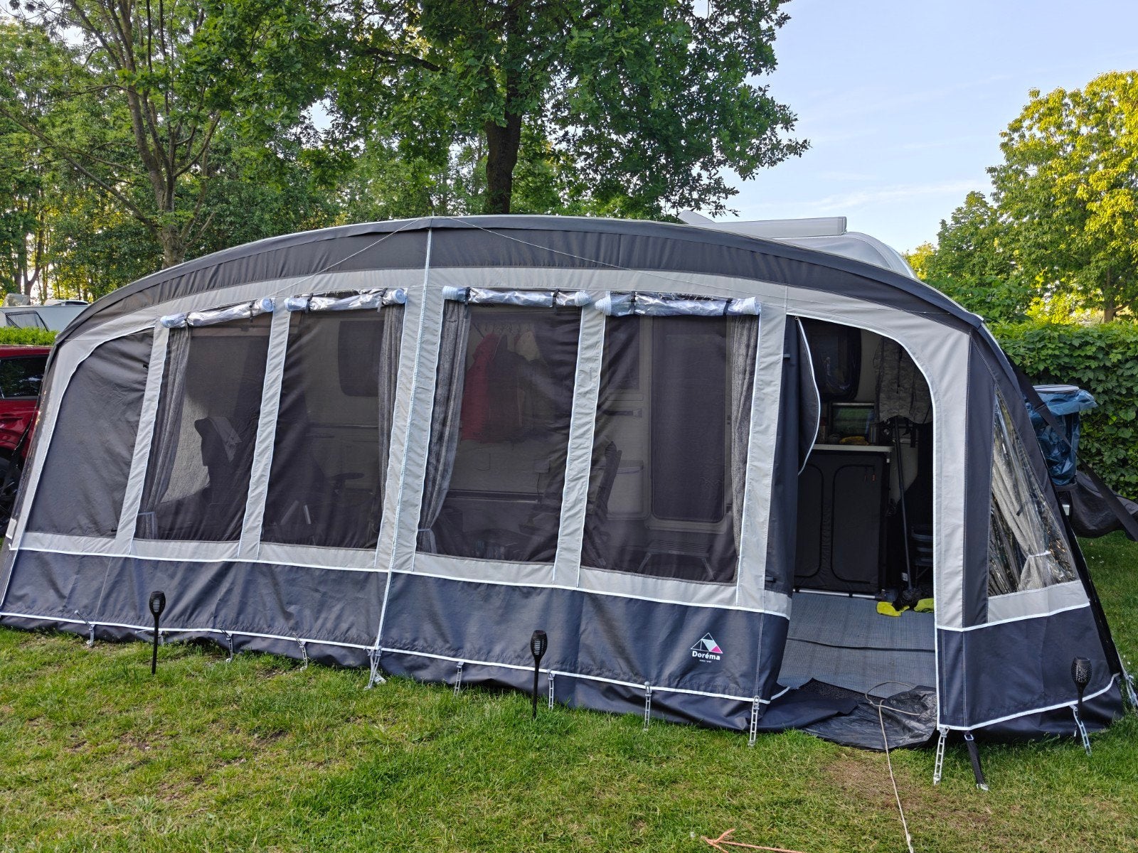 Dorema Porto voortent maat 13 incl. accessoires, Ophalen