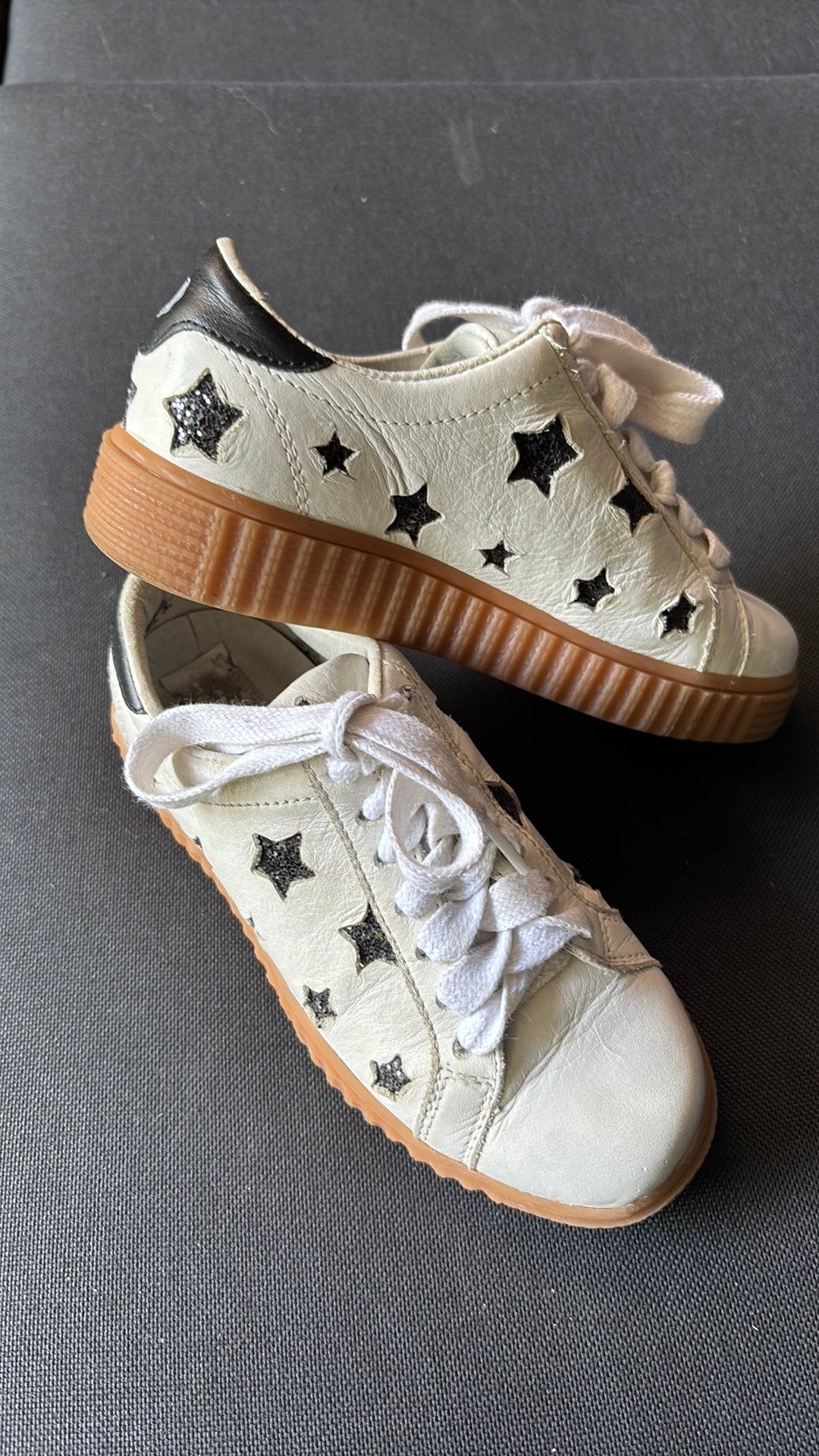 Studio maison, leren sneakers., Ophalen of Verzenden, Zo goed als nieuw, Meisje, Schoenen