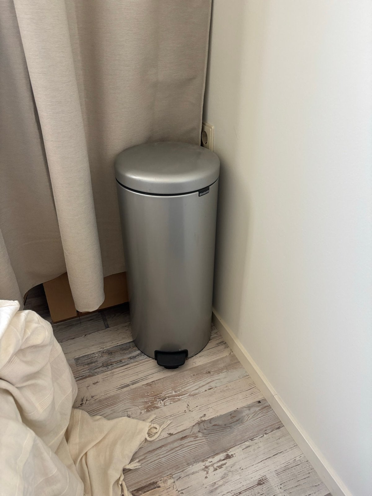 Brabantia Pedaalemmer 23-30L - Zilver, Ophalen, Gebruikt, Met pedaal, 20 tot 30 liter