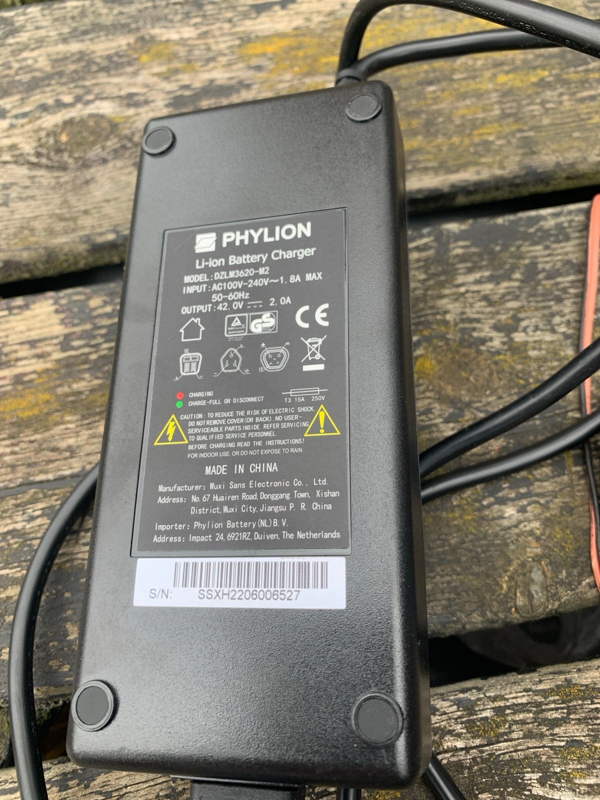 Phylion Li-Ion Batterijlader 42V 2.0A, Ophalen of Verzenden, Gebruikt
