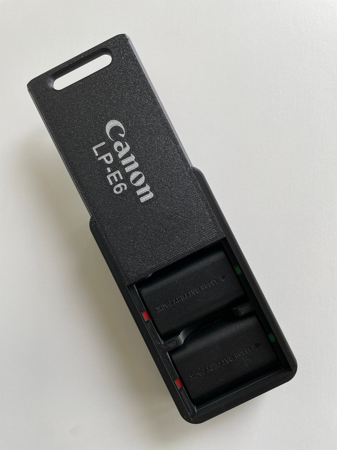 Batterijhouder voor Canon LP-E6 accu's - Diverse kleuren, Overige merken, Nieuw, Ophalen of Verzenden, Geschikt voor twee batterijen