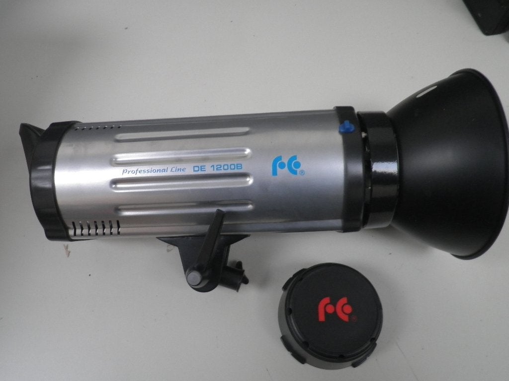falcon eyes flitser met reflector 1200b, Lamp of Flitsset, Gebruikt, Falcon Eyes, Dimbaar