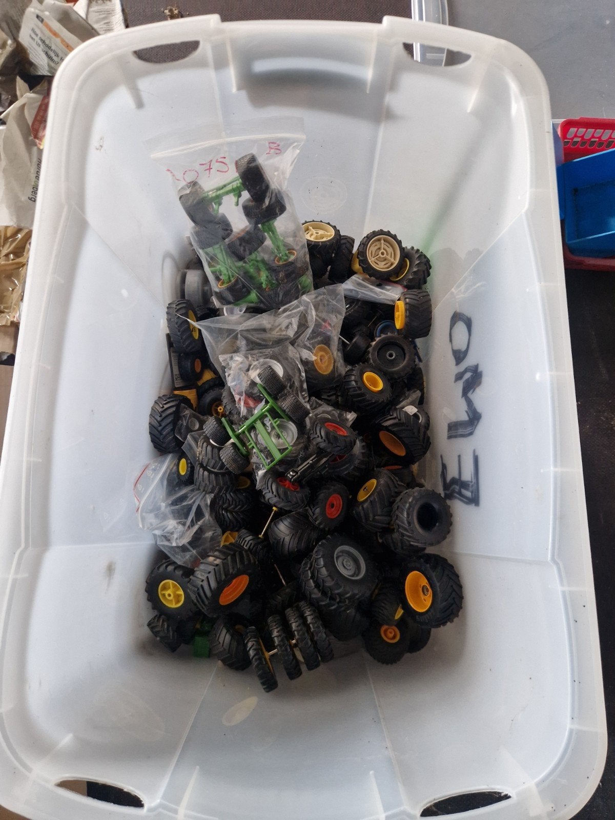 Miniatuur tractorwielen, -banden en andere onderdelen, Ophalen of Verzenden, Nieuw