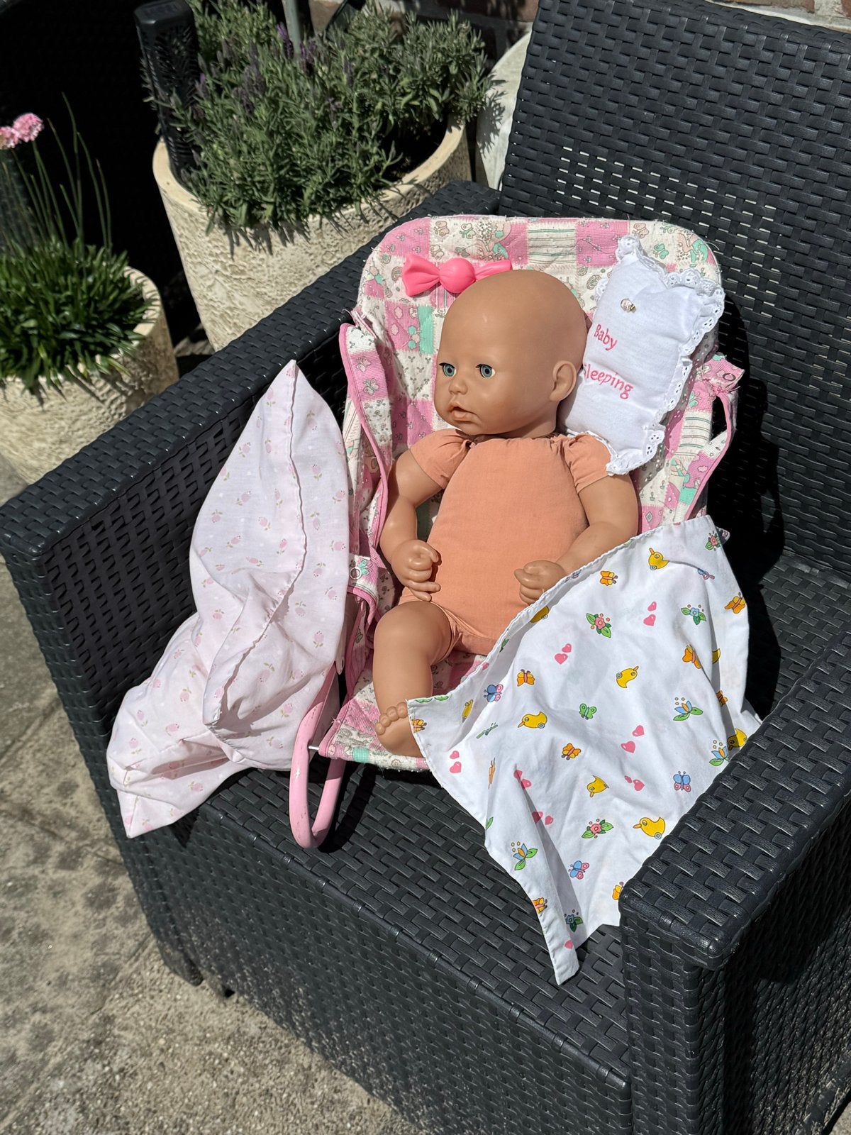 Babypop met draagstoel - Zo goed als nieuw, Ophalen, Zo goed als nieuw, Babypop