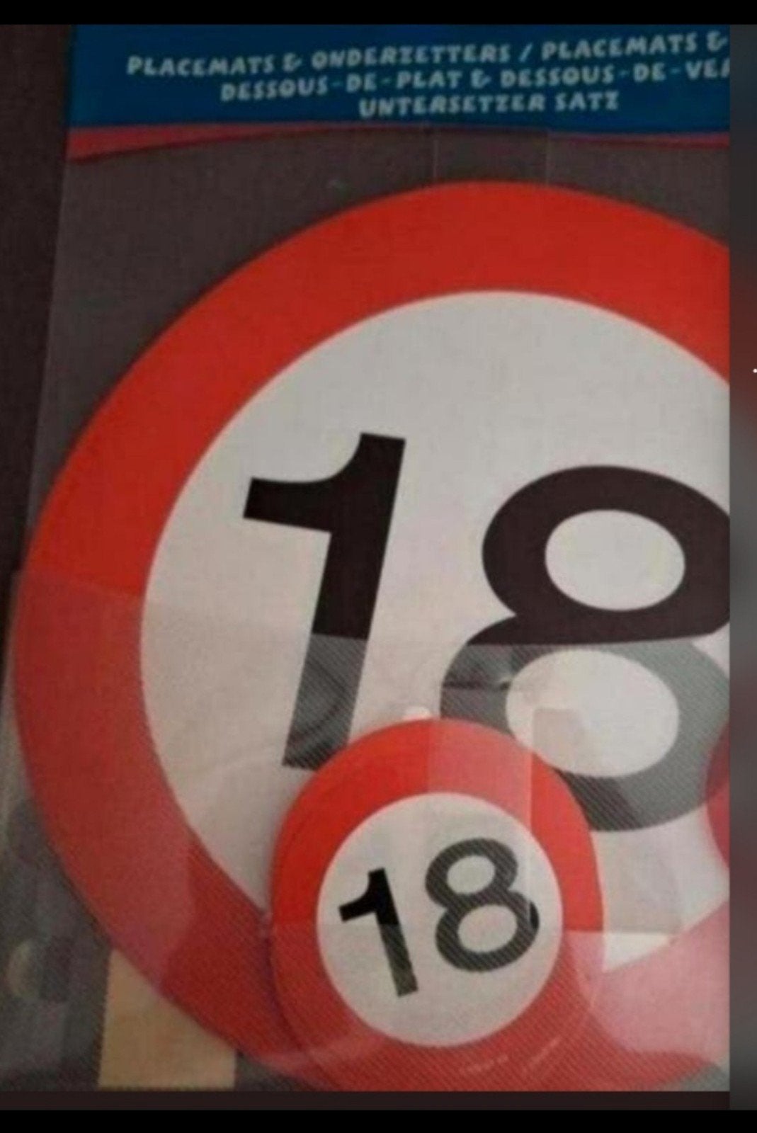 Verkeersbord 18 jaar placemats en onderzetters set, Huis en Inrichting, Ophalen of Verzenden, Zo goed als nieuw