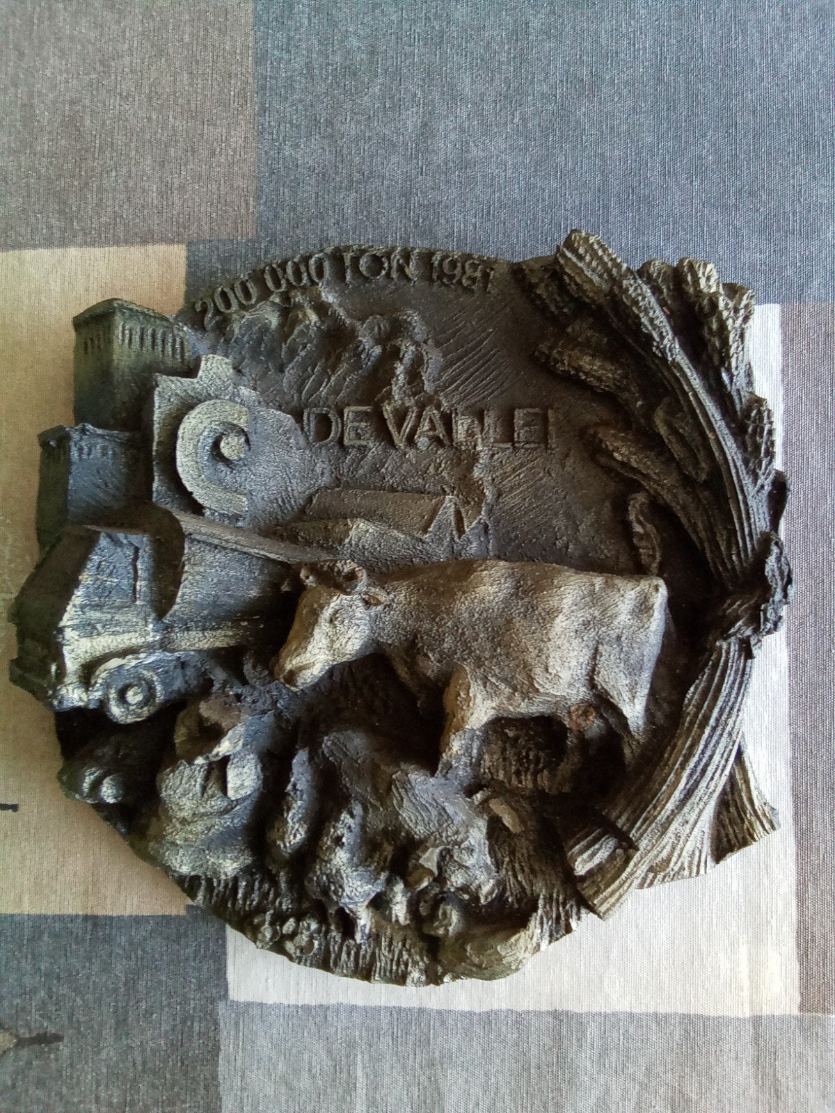 3D wandbord, stenen muurdecoratie, Coöperatie de Vallei 1981, Huis en Inrichting, Steen/keramiek, Ophalen of Verzenden, Zo goed als nieuw