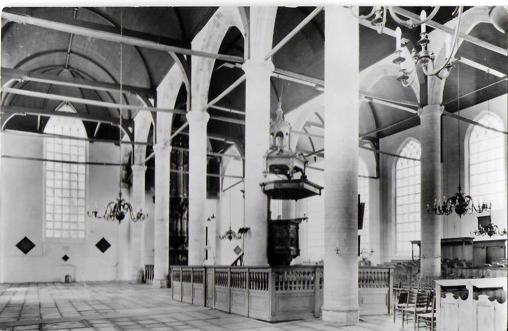 Ongelopen ansichtkaart interieur westerkerk enkhuizen Q1068, Ophalen of Verzenden, 1980 tot heden, Gelopen, Noord-Holland