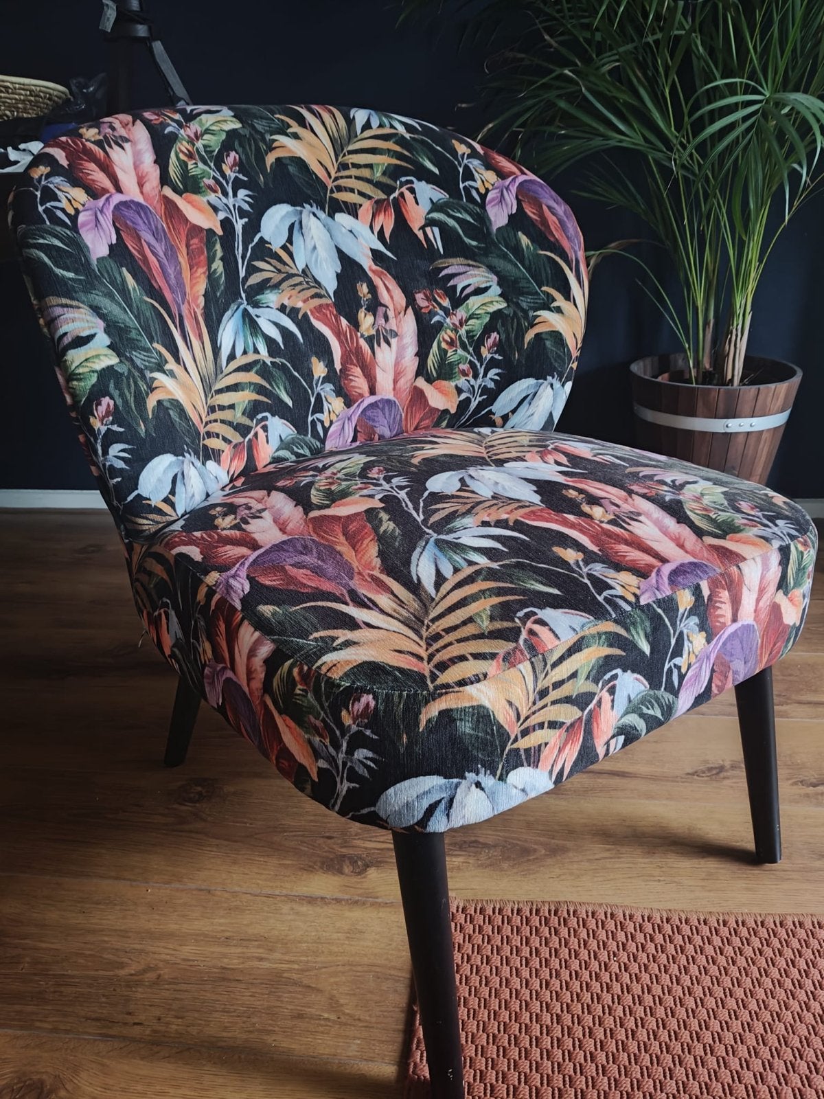 Fauteuil met tropische print, Huis en Inrichting, Stoelen, Ophalen, Gebruikt, Overige kleuren, Eén