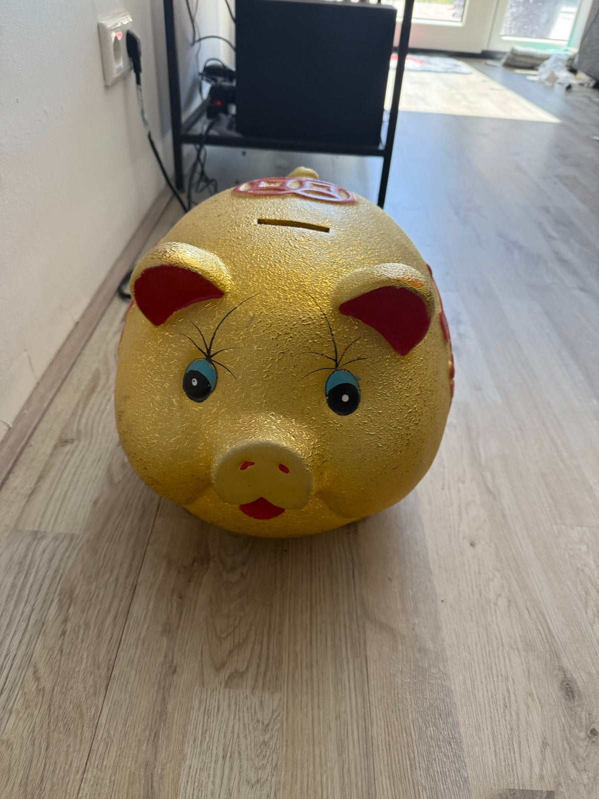 Gouden spaarvarken met Chinese tekens, Verzamelen, Spaarpotten, Gebruikt, Dier, Overige materialen, Ophalen