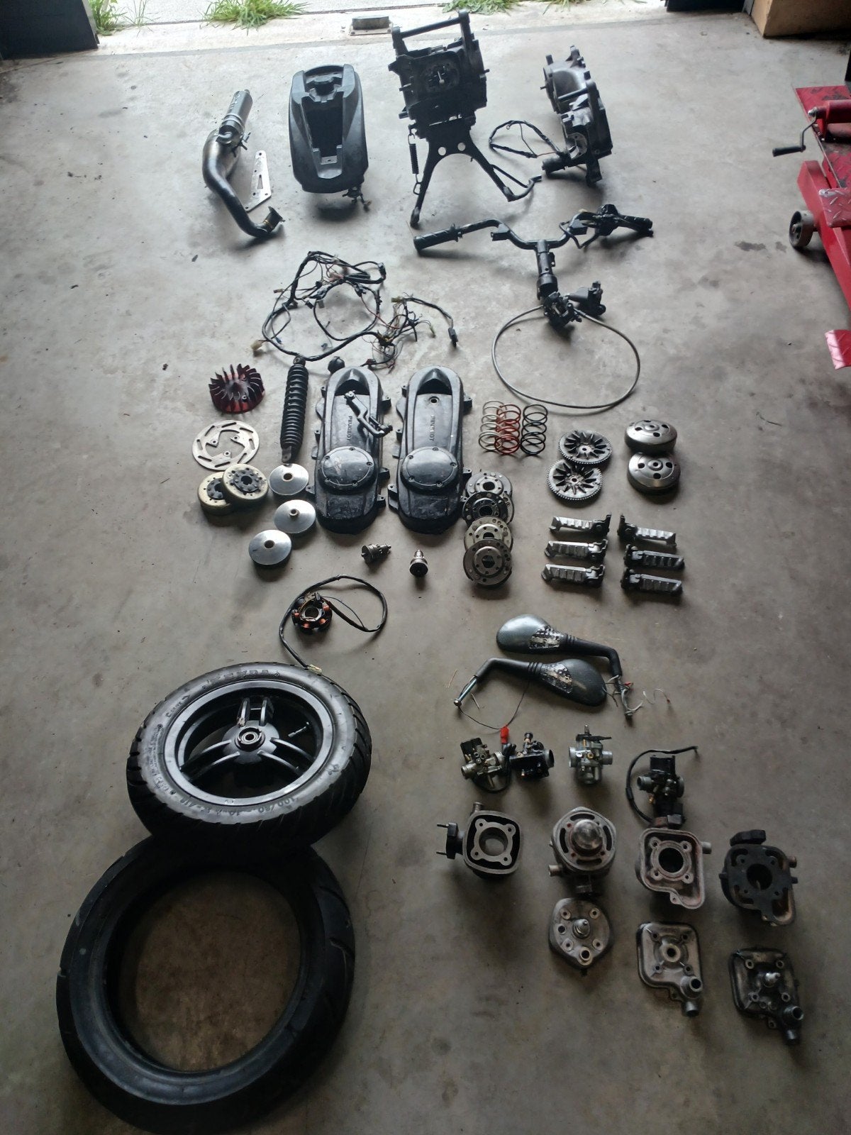 Zeer veel onderdelen Peugeot ludix/blaster!, Ophalen of Verzenden, Gebruikt, Overige typen, Peugeot