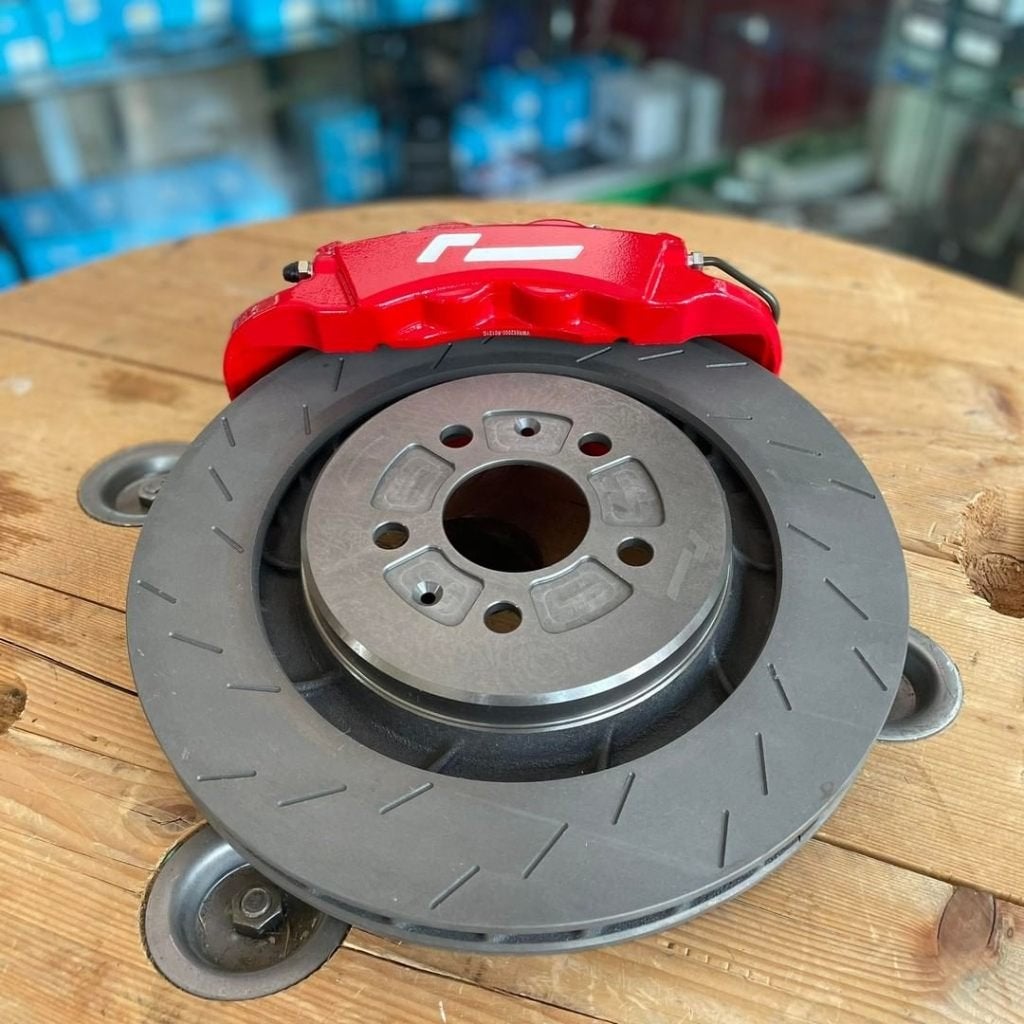 Racingline Stage 2 Big Brake Kit - A3 S3 RS3 TT TTRS Q3 Q2, Auto diversen, Ophalen of Verzenden