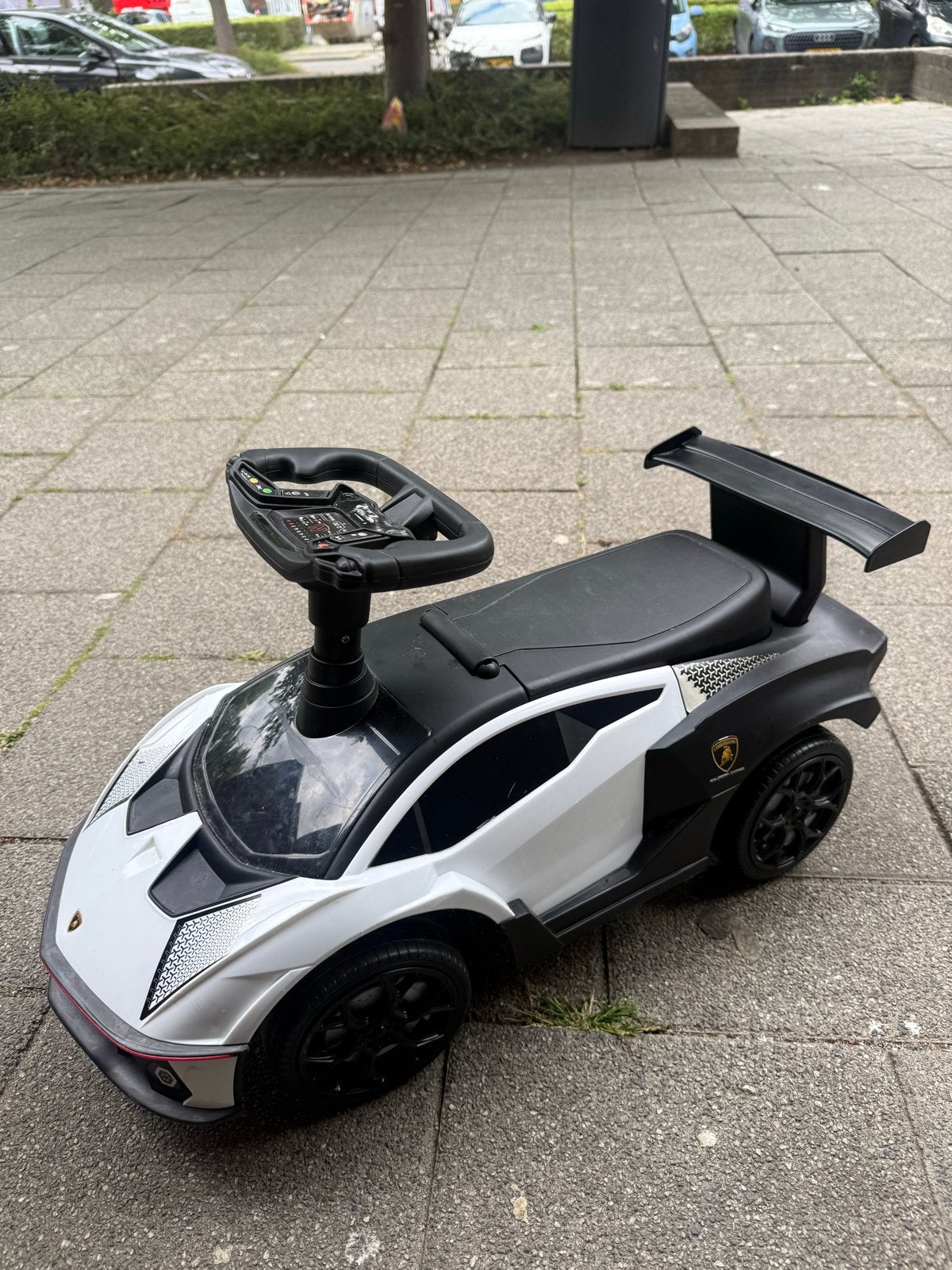 Lamborghini loopauto voor kinderen, Kinderen en Baby's, Speelgoed | Speelgoedvoertuigen, Ophalen of Verzenden, Gebruikt