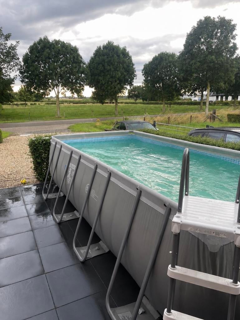Intex Zwembad 5,49x2,74x1,32m Compleet met Zandfilterpomp, 200 tot 300 cm, Zo goed als nieuw, Rechthoekig, Ophalen