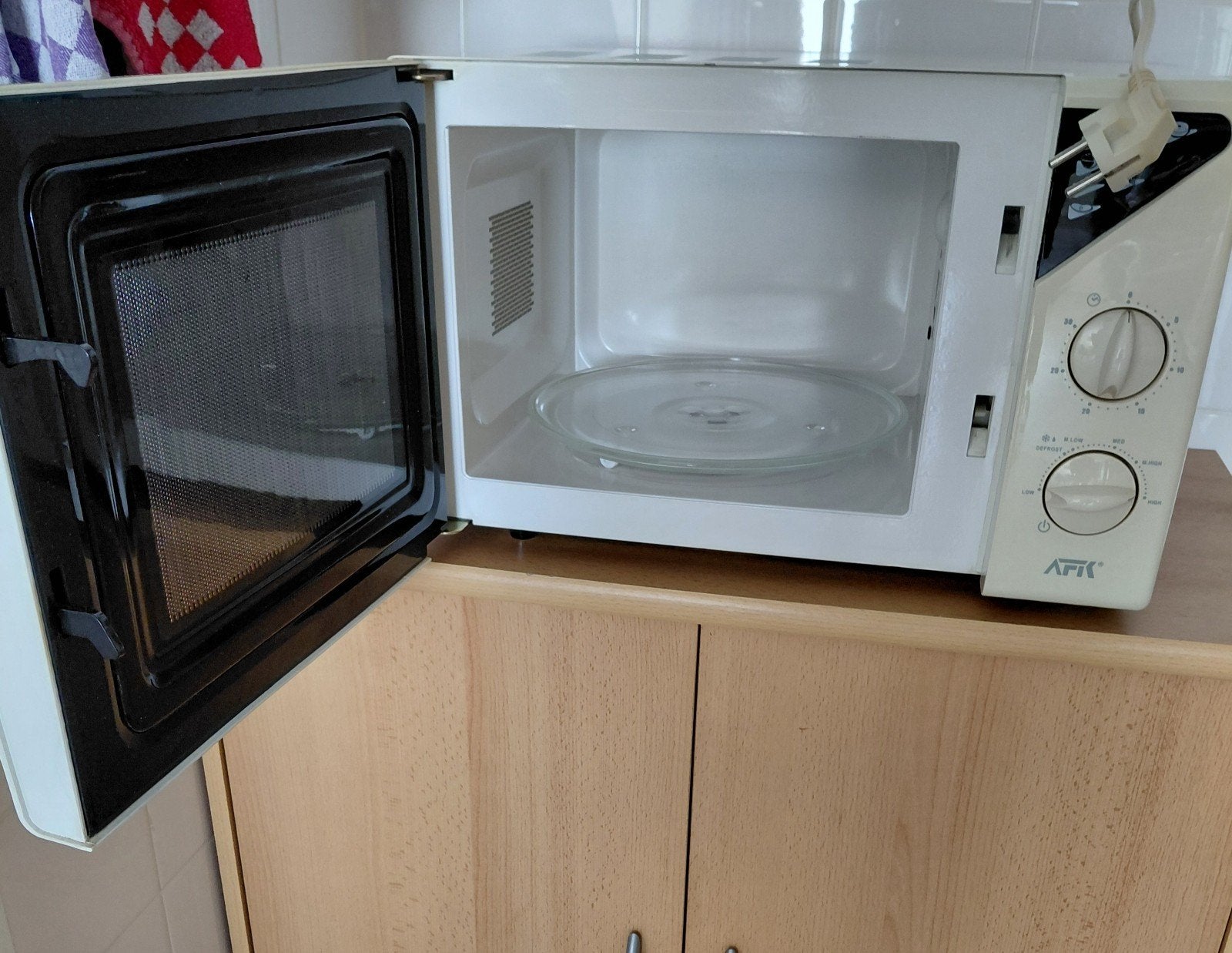 nog goede simpele magnetron, Witgoed en Apparatuur, Magnetrons, Ophalen