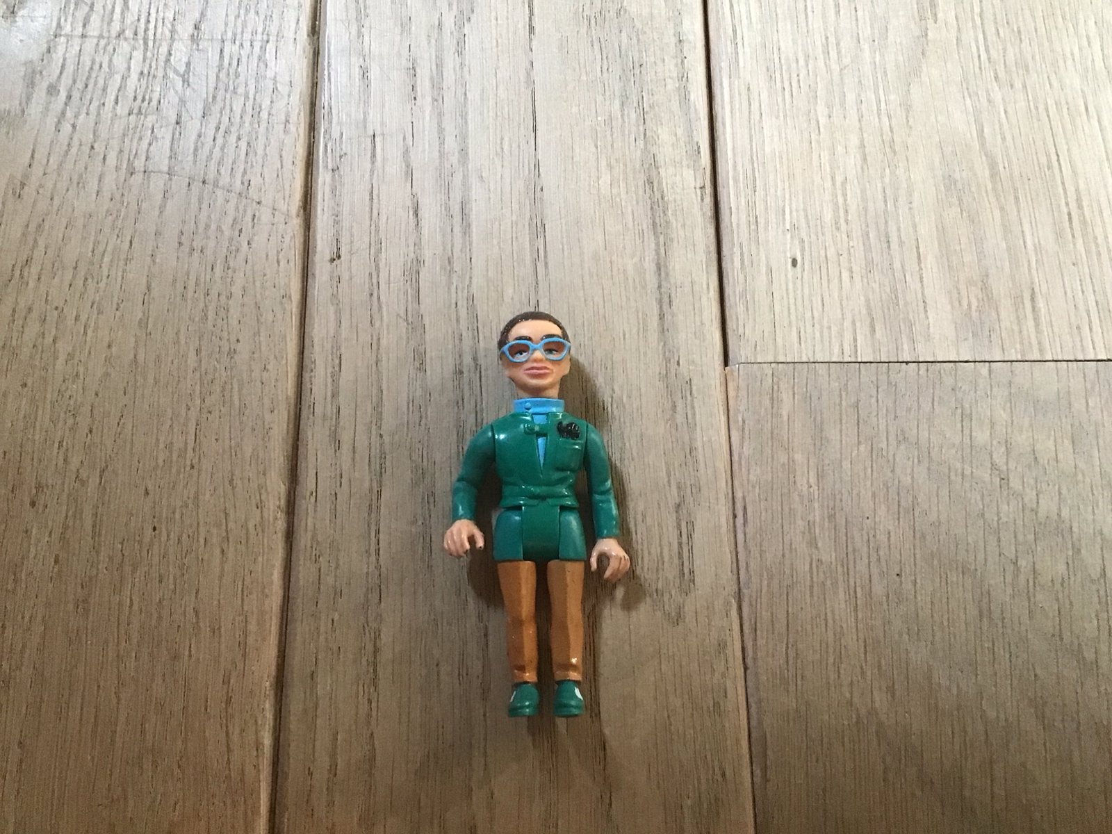 Thunderbirds actiefiguur Brains 9 cm groot uit 1992 Matchbox, Verzamelen, Poppetjes en Figuurtjes, Ophalen of Verzenden, Zo goed als nieuw