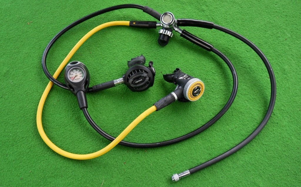 Ademset/automatenset Apex 300 Bar (DIN) + Mares octopus, Ophalen of Verzenden, Gebruikt, Overige typen