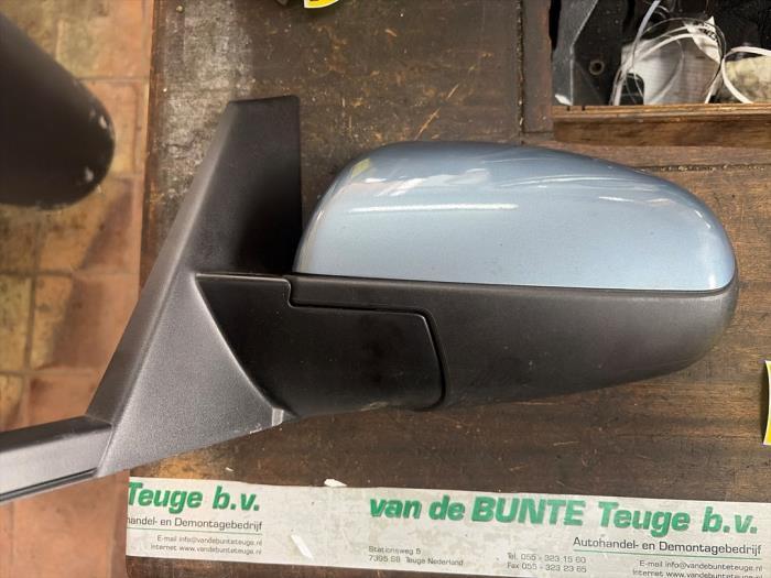 Buitenspiegel links van een Mitsubishi Colt, Gebruikt, -, -, Mitsubishi