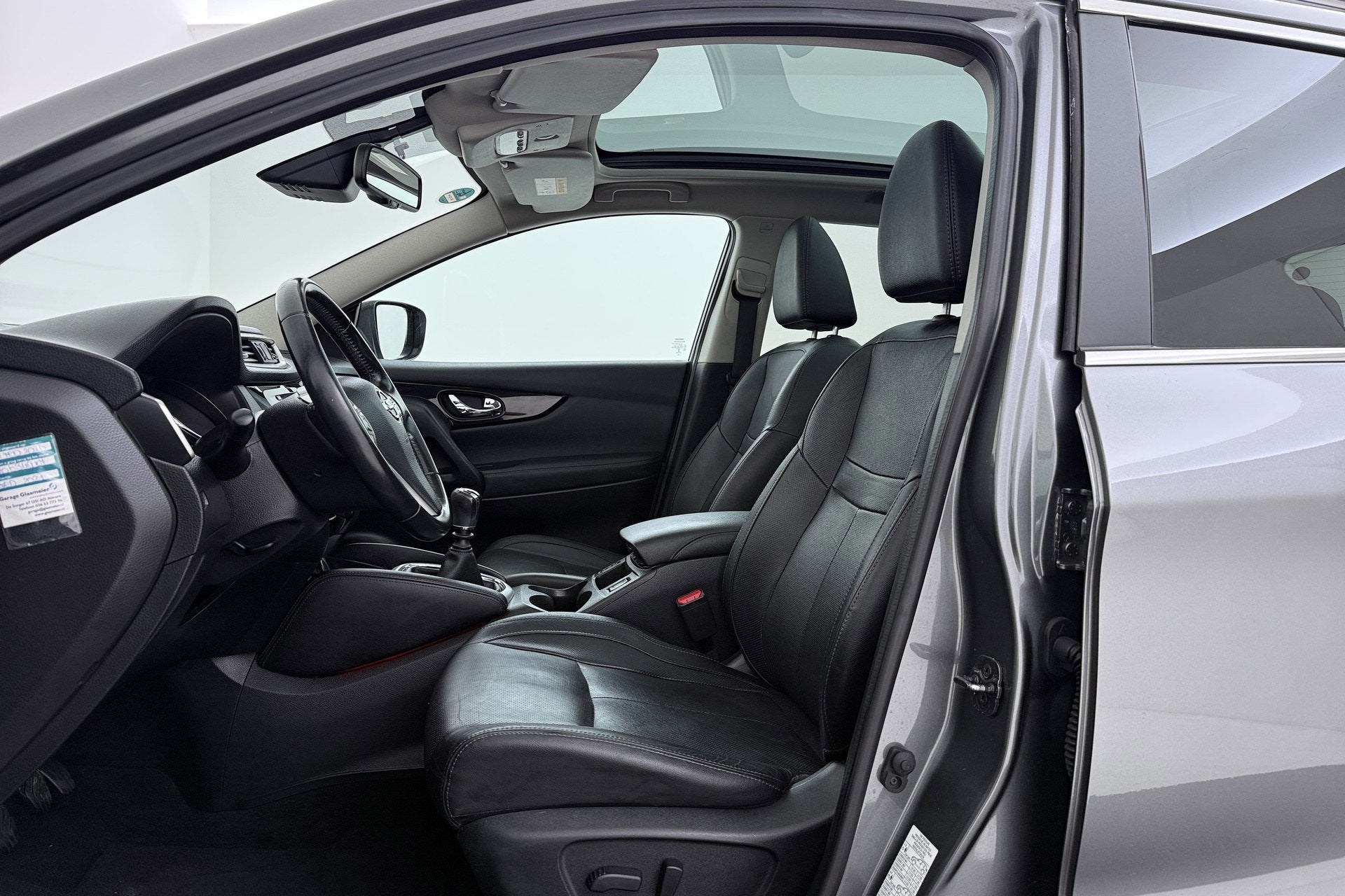 Nissan Qashqai 1.6 Tekna | Trekhaak | Panoramadak | INRUILKO, Auto's, Voorwielaandrijving, 1618 cc, Gebruikt, 4 cilinders