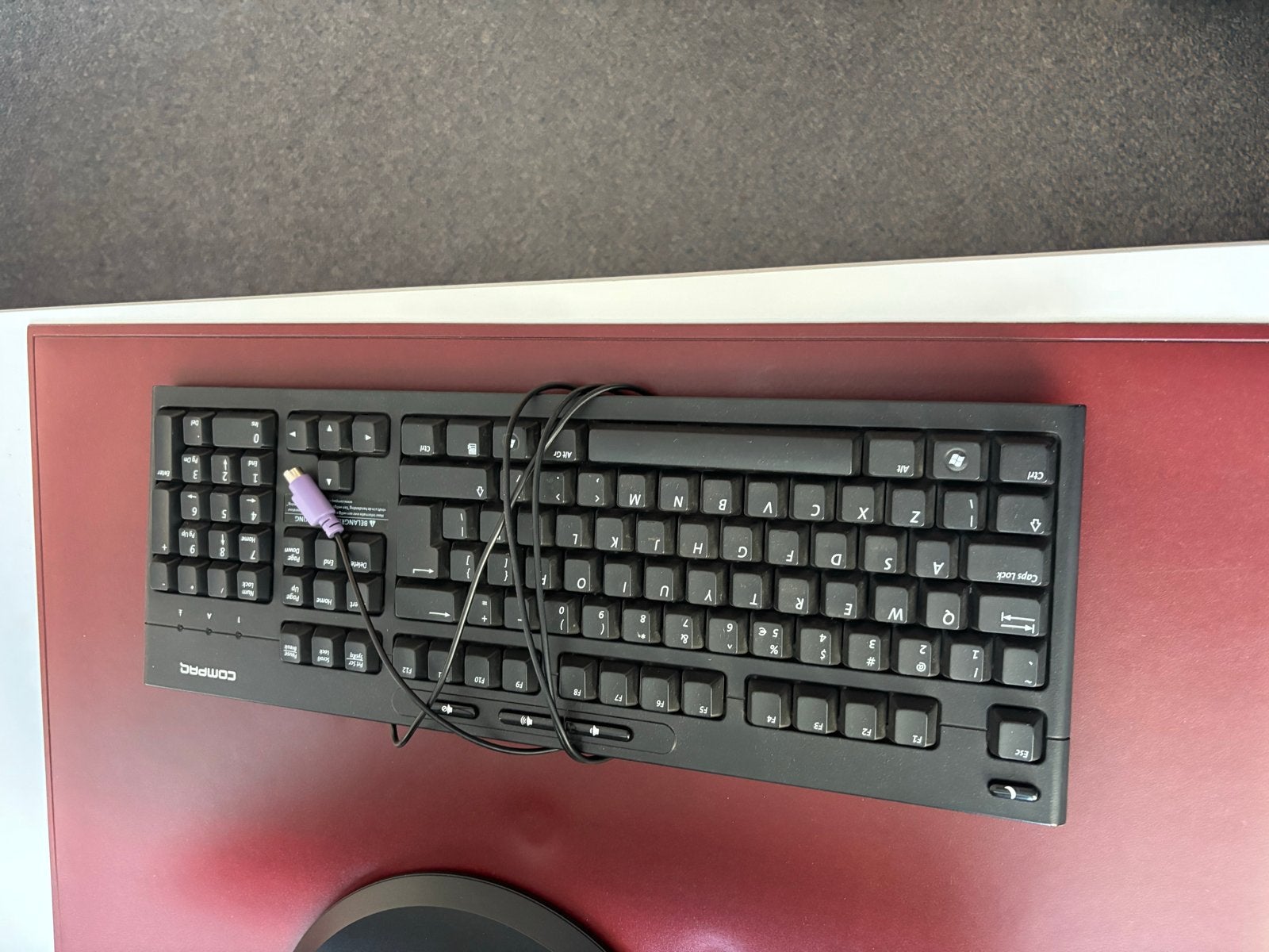 Compaq bedraad toetsenbord - QWERTY, Gebruikt, Plug-and-play, Ophalen of Verzenden, Qwerty