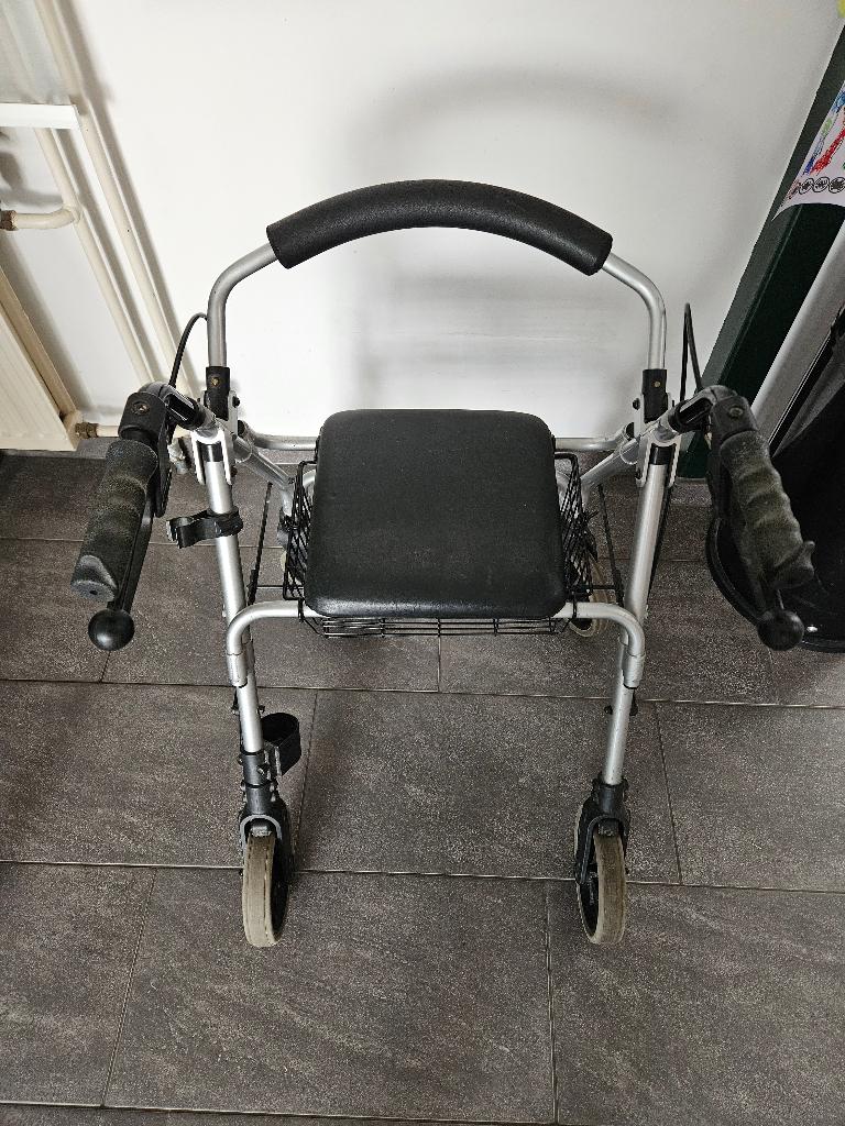 Te koop rollator, Diversen, Rollators, Ophalen, Opvouwbaar, Gebruikt