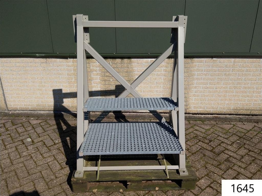1950. Bordes / Loopbrug, Ophalen, Gebruikt, 2 tot 4 meter