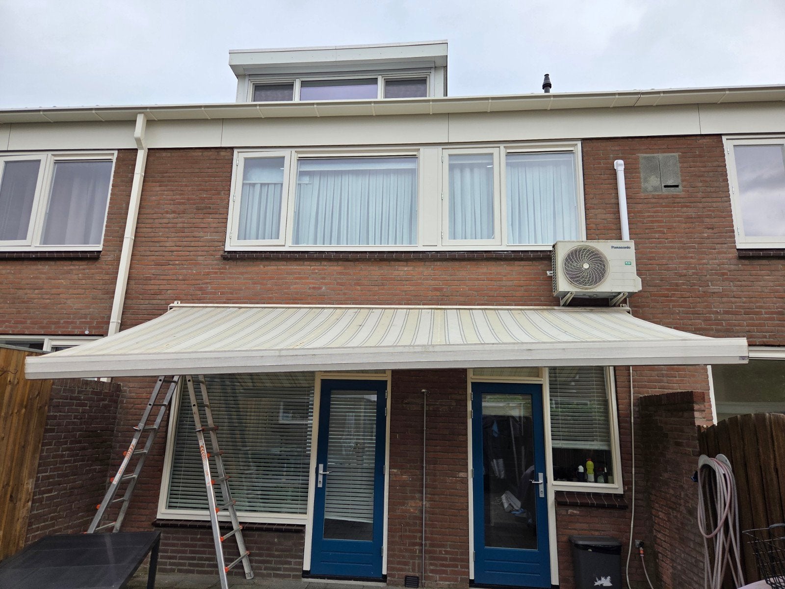 Zonnescherm, Tuin en Terras, Zonneschermen, 150 tot 300 cm, Ophalen of Verzenden, Gebruikt, Knikarmscherm