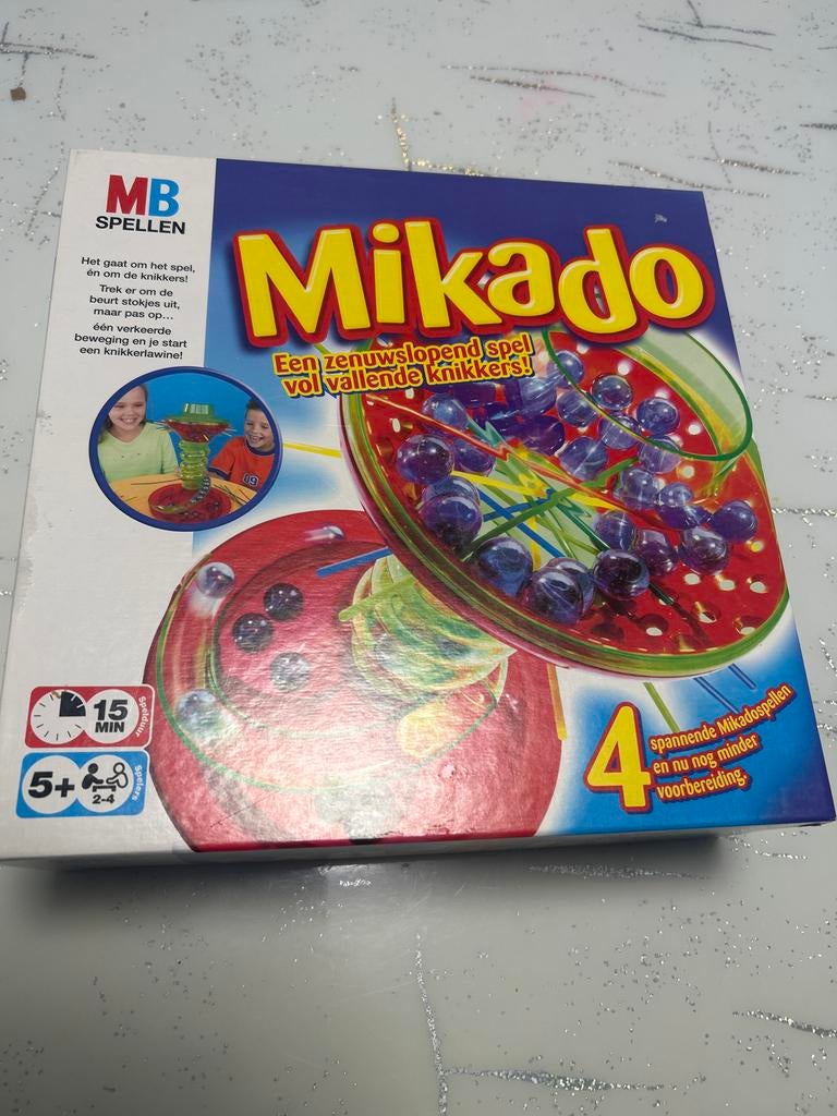MB Spellen Mikado: Zenuwslopend knikkerspel, Drie of vier spelers, Ophalen of Verzenden, Zo goed als nieuw