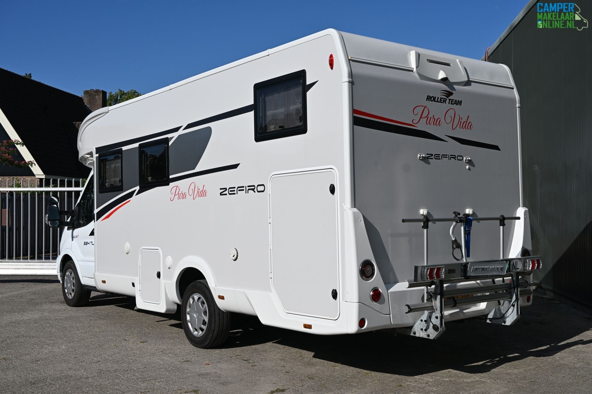 Caravans And Camping Roller