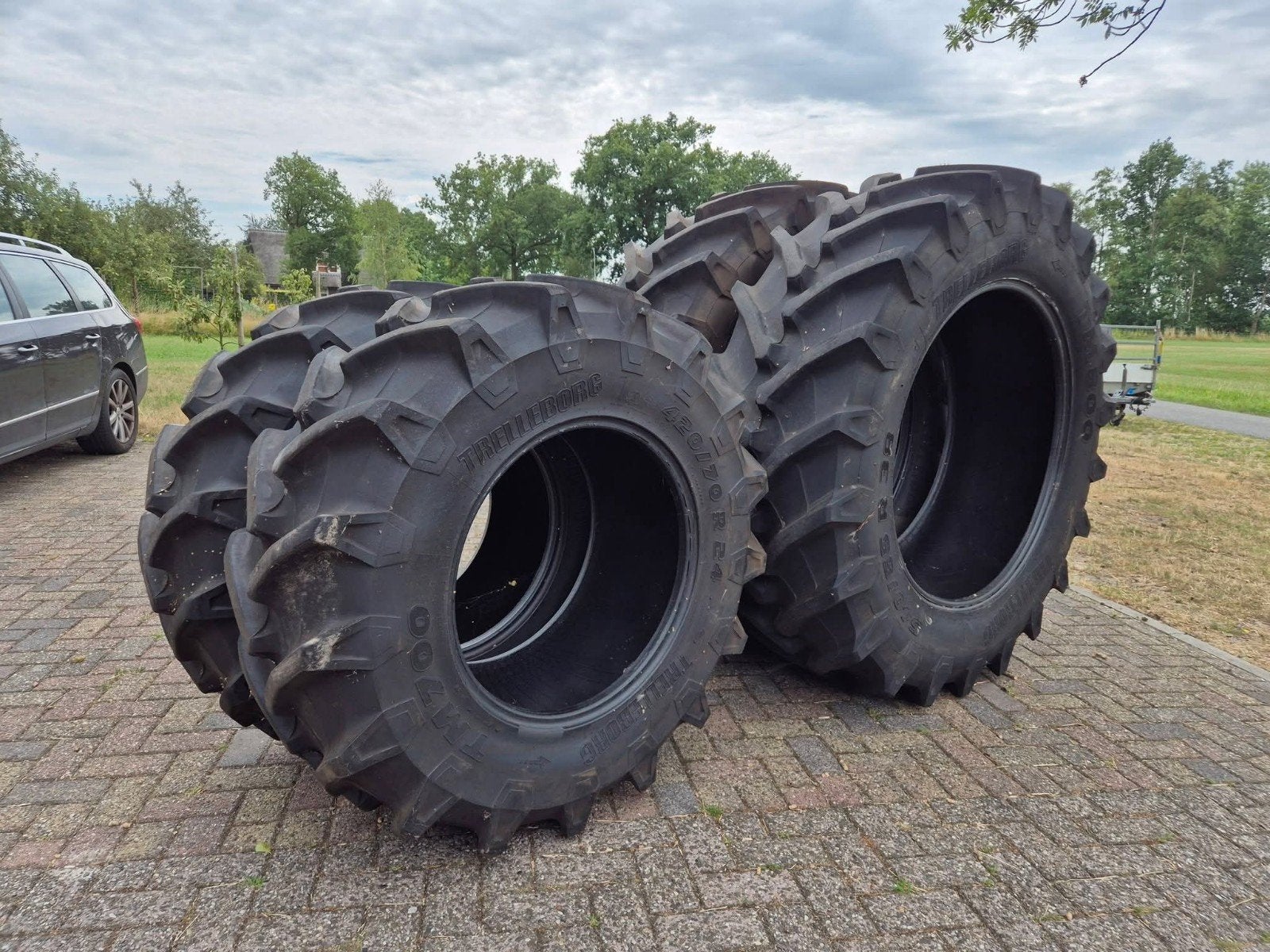 Trelleborg 540/65r38 420/70r24, Zakelijke goederen, Ophalen