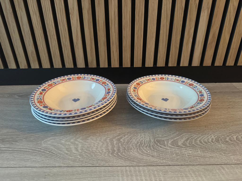 7 diepe borden Yvon Jaspers kakelbont servies!, Huis en Inrichting, Ophalen of Verzenden, Overige stijlen, Bord(en)