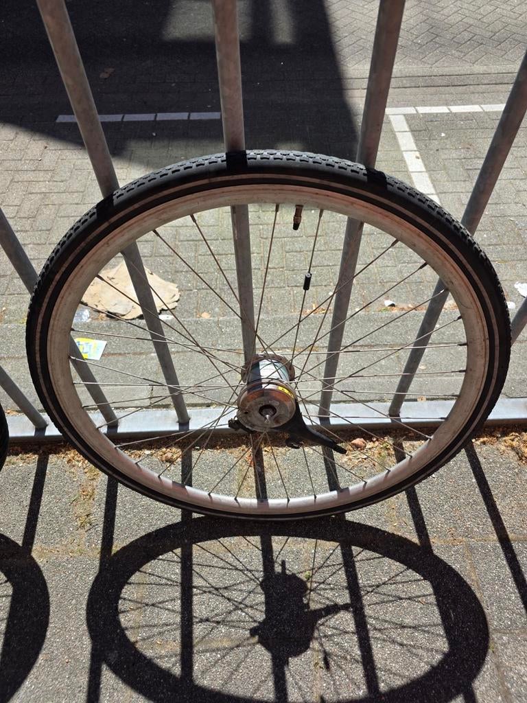 Stadfiets 28inch voorwiel met shimano naaf en trommelrem, Ophalen