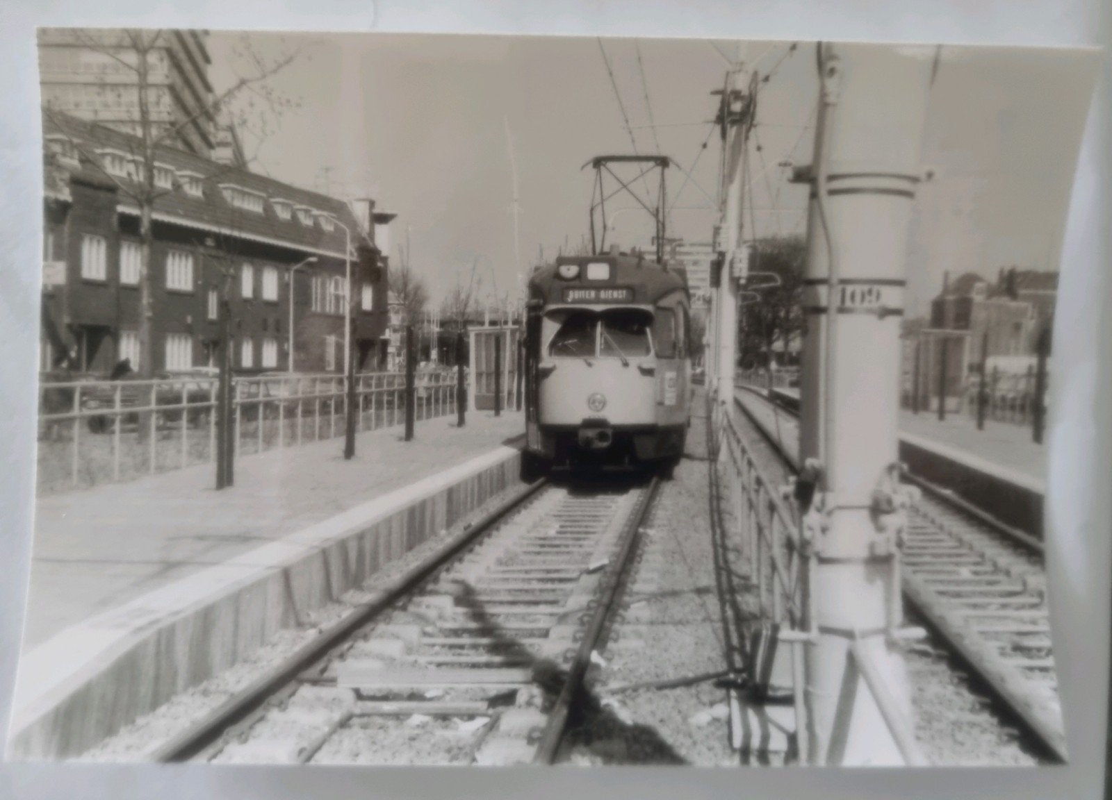708.Foto Den Haag Kalvermarkt met PCC tram 1332, Ophalen of Verzenden, 1960 tot 1980, Zuid-Holland