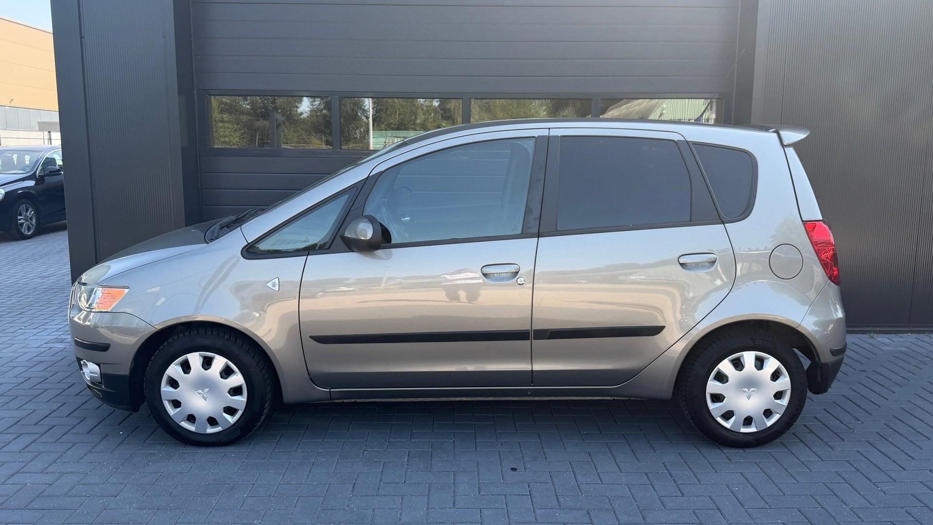 Mitsubishi Colt 1.3 Edition Two Airco|Automaat|PDC Achter, Auto's, Euro 5, Gebruikt, 31 €/maand, Colt