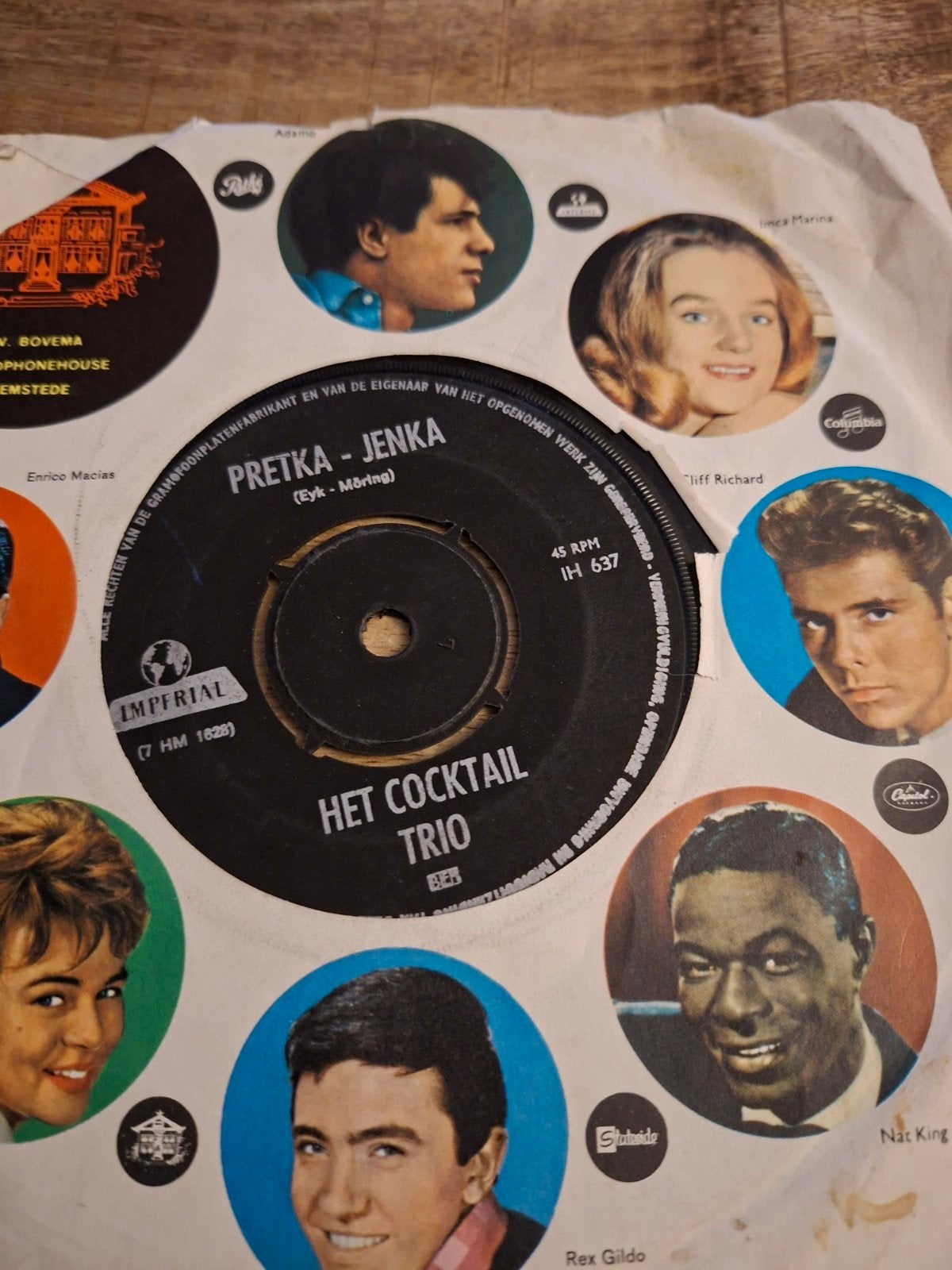 Het cocktail trio  / pretka jenka, Ophalen of Verzenden, Zo goed als nieuw, Nederlandstalig