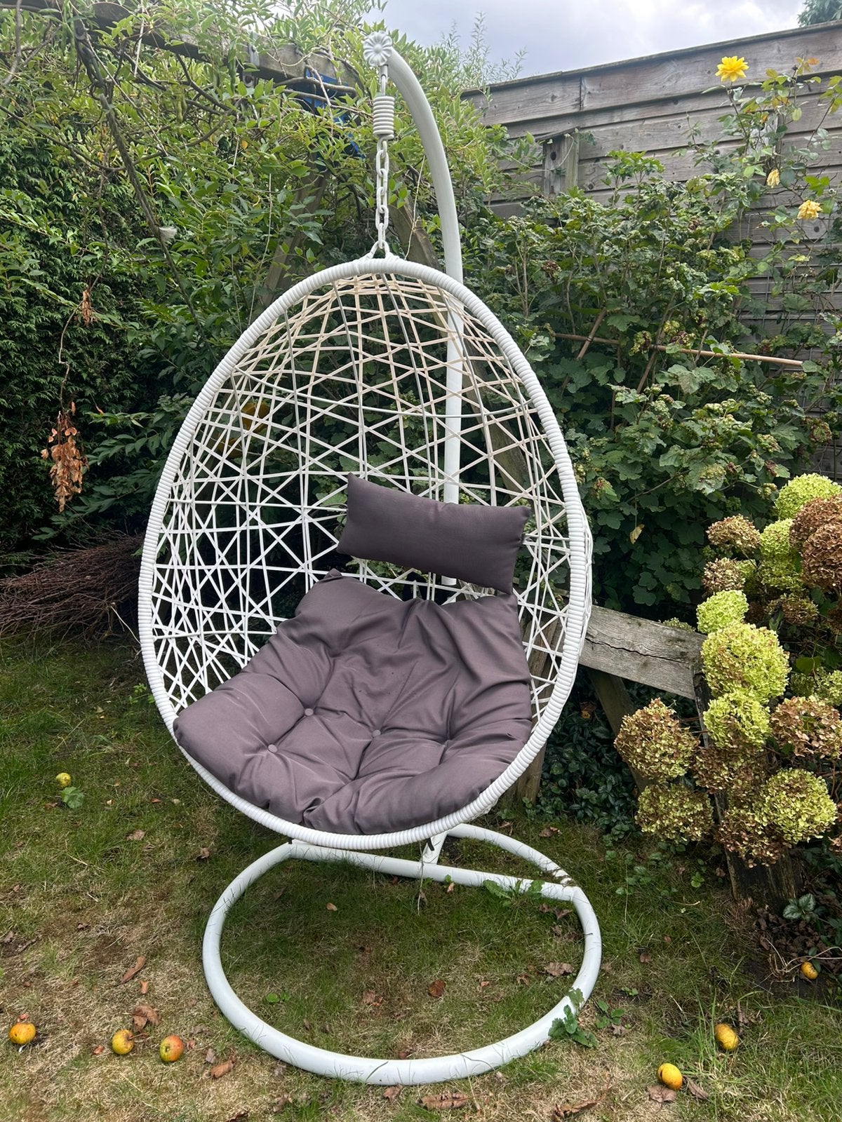 Hangstoel/ ei-stoel/ schommelstoel, Ophalen, Wit, Eén, Overige materialen