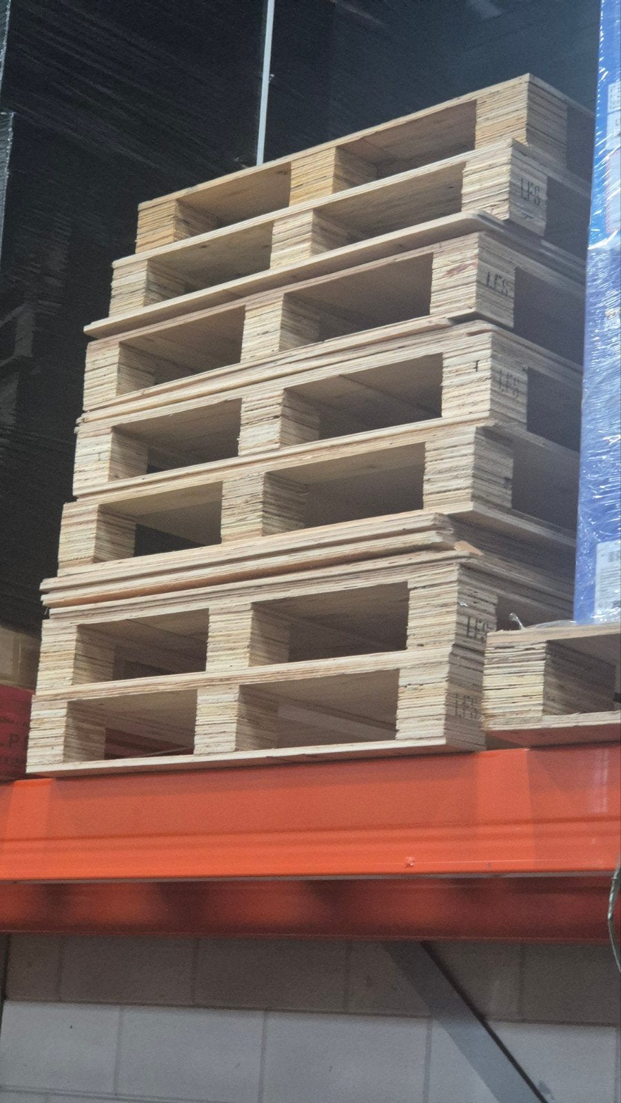 Pallets gratis af te halen / stookhout, Ophalen, Minder dan 25 mm, Pallet, Minder dan 200 cm